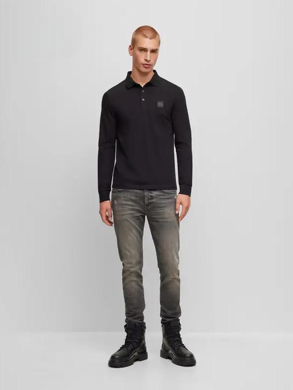 推荐商品：Hugo Boss 徽章装饰字母贴片半排扣长袖Polo衫 50472681001 黑