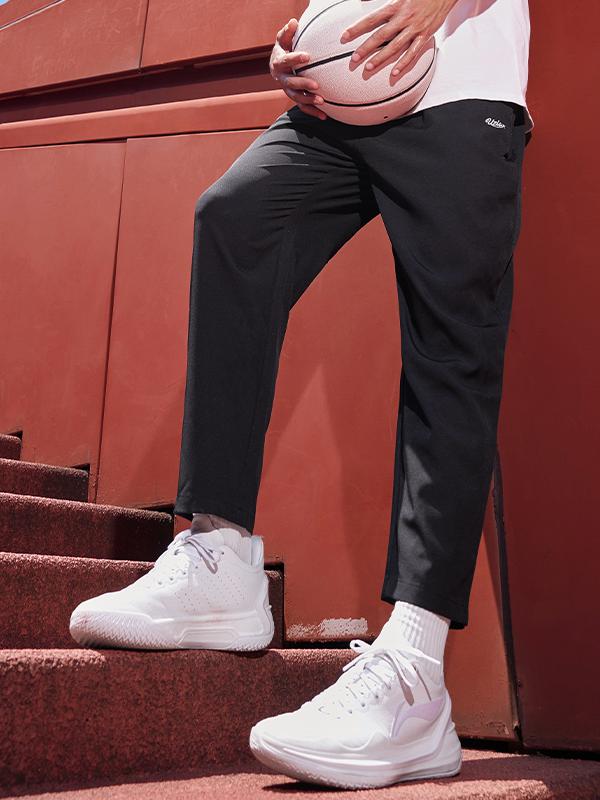 推荐商品：UZIS/有志者 印记2.0系列冰丝冰感透气美式吸汗梭织 U4226207 黑