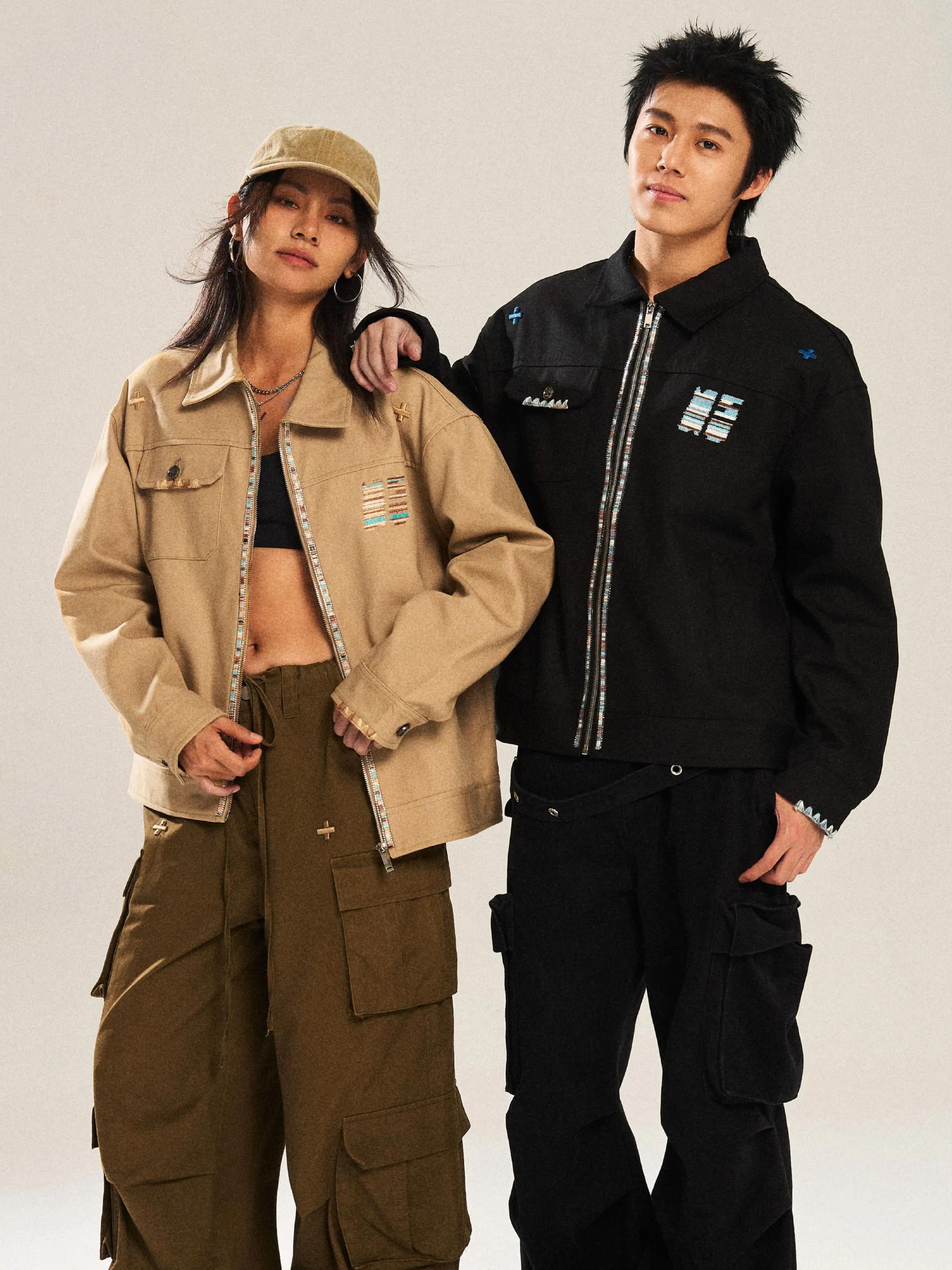 推荐商品：【李耕耘同款】NSTNEW START 星光熠熠纯棉刺绣纯色翻领夹克 男女同款 NST2648 卡其