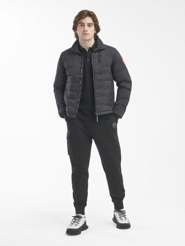推荐商品：Canada Goose/加拿大鹅 Lodge系列哑光徽标纯色拉链立领防风防水轻量羽绒夹克 5079M 黑