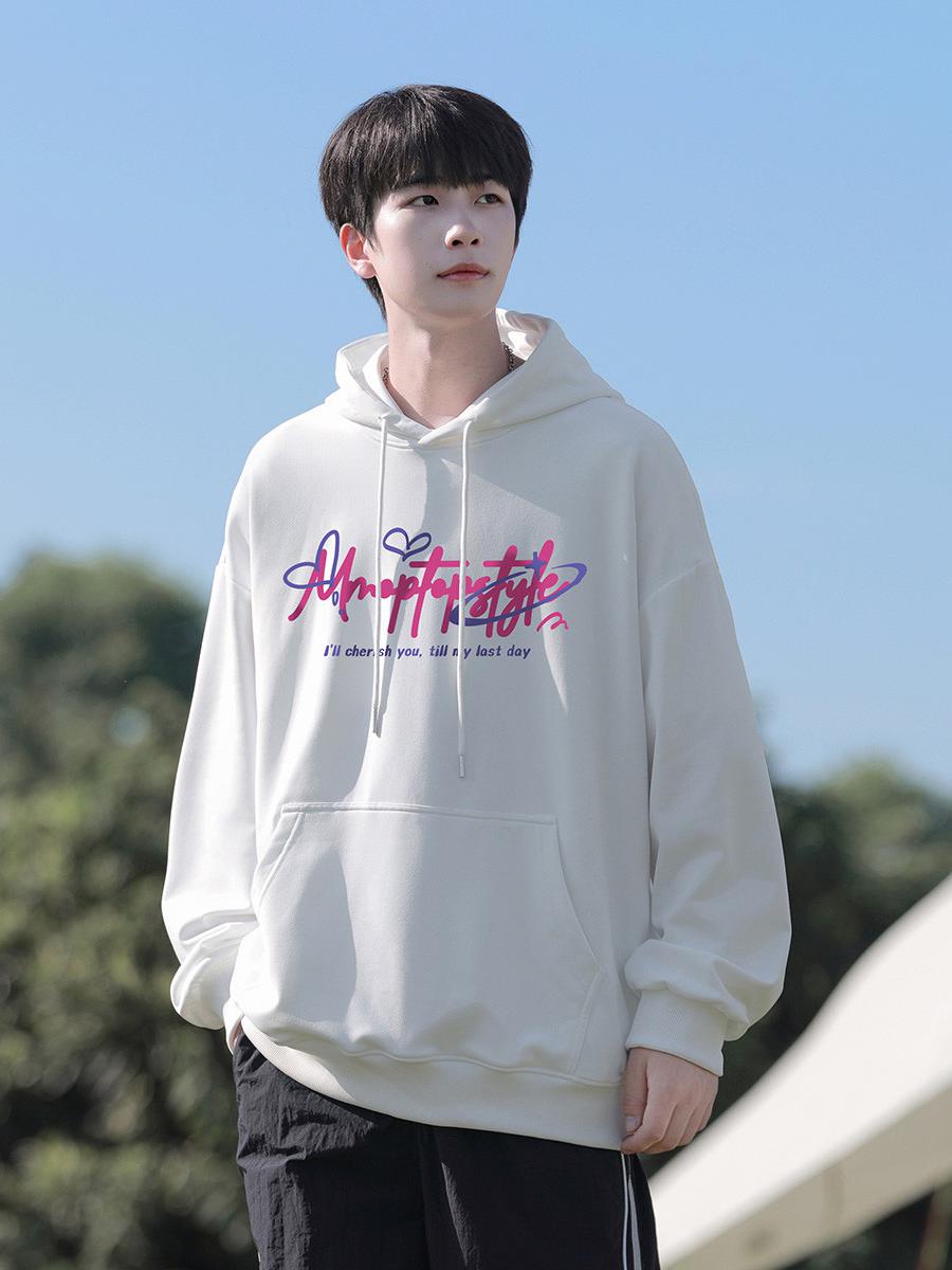 推荐商品：Mmoptop 字母印花透气大口袋连帽卫衣 MB2AWD01W2250 白