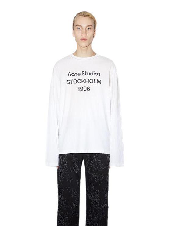 推荐商品：【田曦薇同款】Acne Studios 1996系列胸前字母印花图案做旧落肩套头圆领长袖T恤 CL0197 白色
