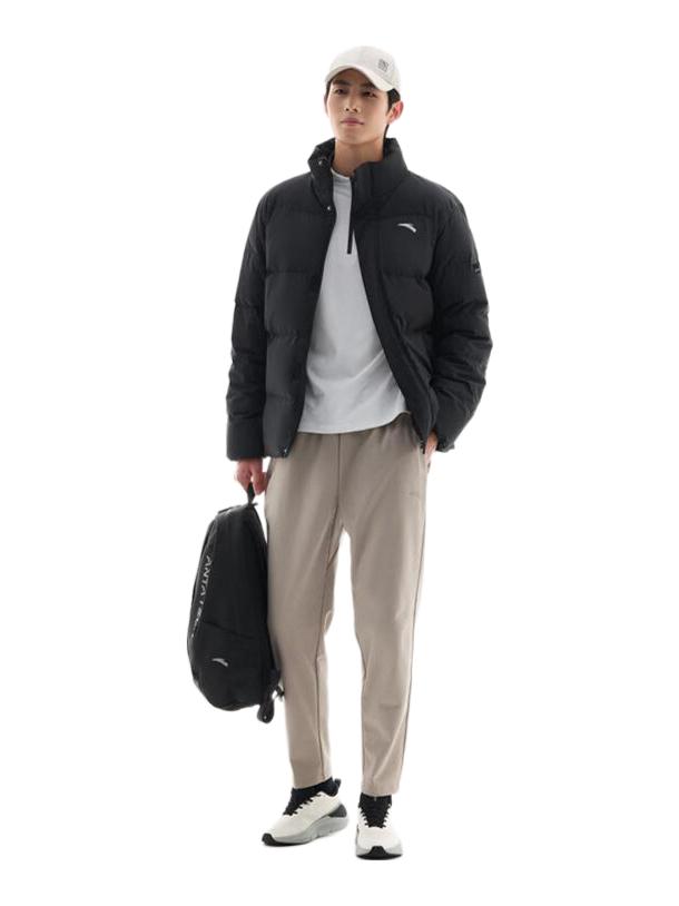 安踏 综训系列绒子含量75%四防科技六度芯科技抗寒速暖防油污防泼水防风高阶锁温立领防水过膝防寒拉链加绒三层连帽短款加厚雪壳千里江雪鸭绒面包服羽绒服 952447901 基础黑