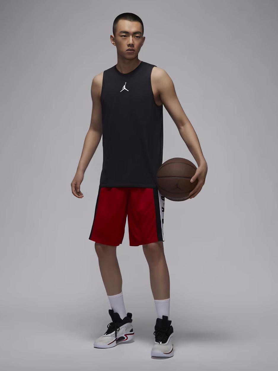 Jordan Brand 跑步训练网眼透气冰丝速干篮球吸汗圆领无袖背心 892072