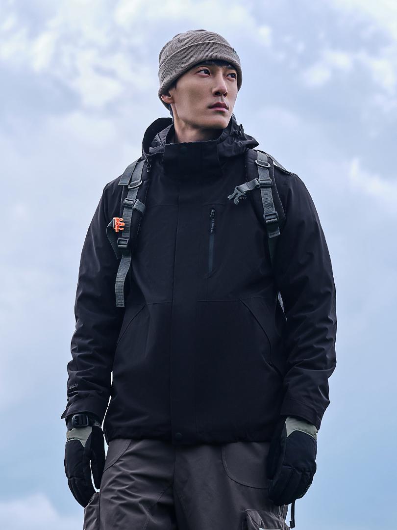 推荐商品：【成毅同款】Pelliot/伯希和 经典2.0 进藏防寒防雨防水高海拔三合一硬壳收腰加厚加绒可拆卸连帽冲锋衣 11340105/12340106/114401041/124401042 男/曜石黑/抓绒内胆/三合一