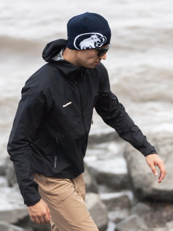 推荐商品：【王阳同款】MAMMUT/猛犸象 Convey GTX腋下通风可调节下摆轻量防水弹性字母印花涂层可压缩连帽2.5层轻硬壳拉链单层冲锋衣 1010-30660 1010-28452 黑