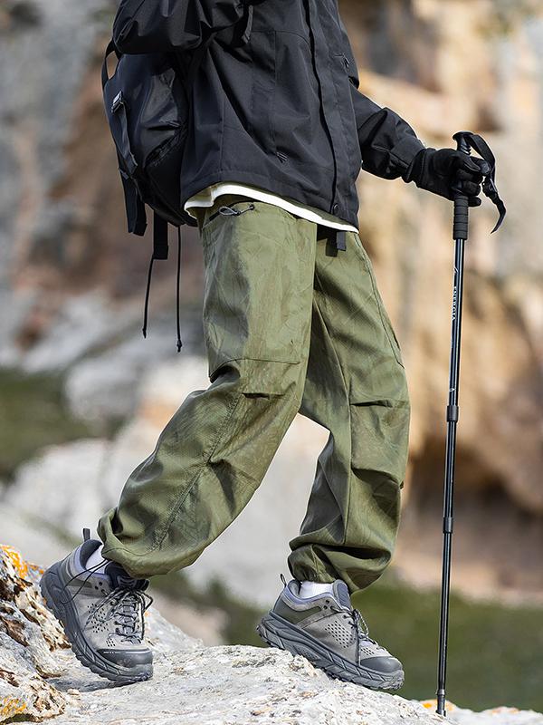 推荐商品：【胡浩帆同款】GSUE 防水耐磨抗撕裂特氟龙软壳工装长裤 GSUE-6050 迷彩树枝绿