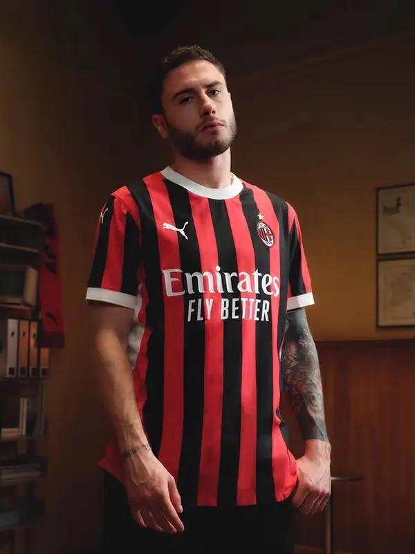 推荐商品：Puma ACM米兰俱乐部第二客场圆领足球球衣 770384 24-25/Home/球迷版