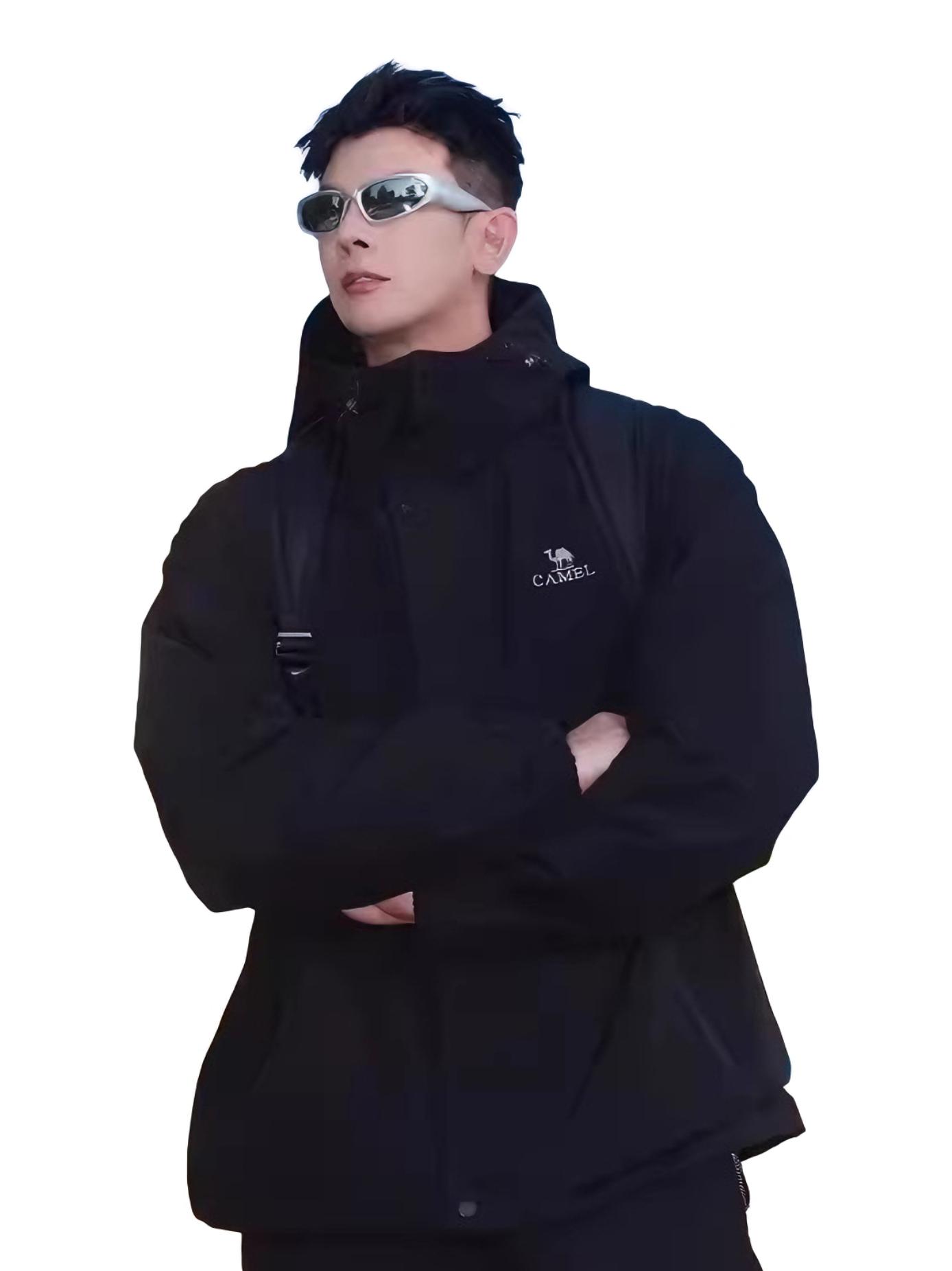 推荐商品：【baby同款】Camel/骆驼 进藏工装风抗撕裂抗静电防泼水防风加绒加厚户外单冲透气长袖硬壳冲锋衣 M13CA6V040 幻影黑