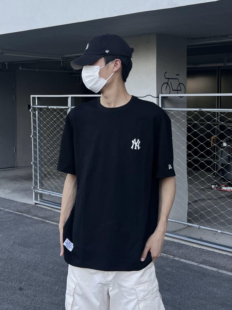 纽亦华 x MLB T恤 联名款 2024SS 美式花卉徽标印花直筒圆领短袖T恤 男女同款 141791 黑