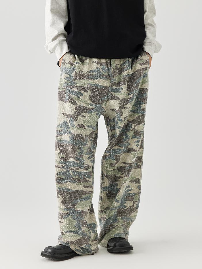 推荐商品：GOLFCROSS 美式 阔腿拖地迷彩做旧工装裤 GOFK39 迷彩绿