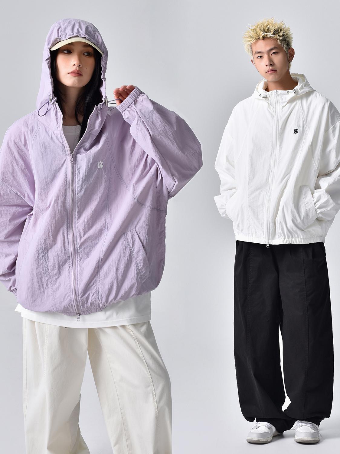 推荐商品：GOGOSOON 纯色透气字母防晒衣 B229-V1145 浅紫/连帽