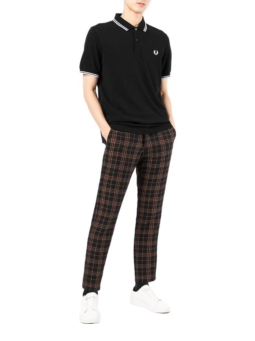 推荐商品：【梁精寅同款】Fred Perry 徽标麦穗刺绣条纹边饰袖口纽扣修身翻领套头短袖POLO衫 M3600 黑/白