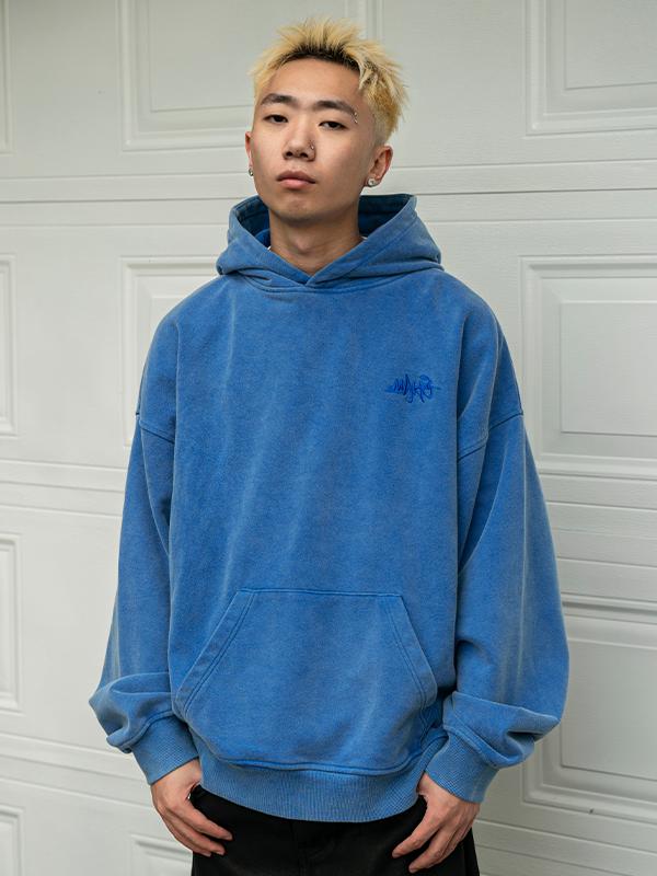 推荐商品：【Dorn同款】Makemore 基础手写系列刺绣套头拼接连帽卫衣 MS2301203 水洗蓝