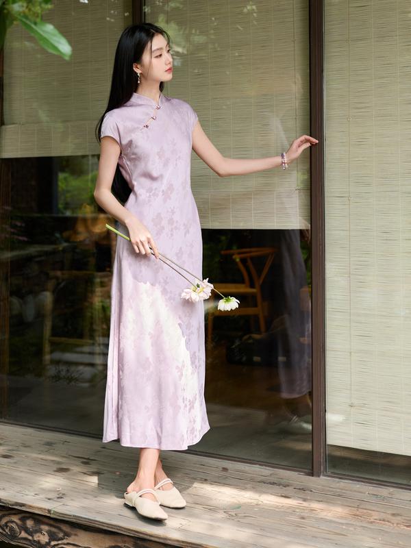 推荐商品：三彩 新中式国风改良提花短袖连衣裙 女装 D401EC10GL20 丁香紫