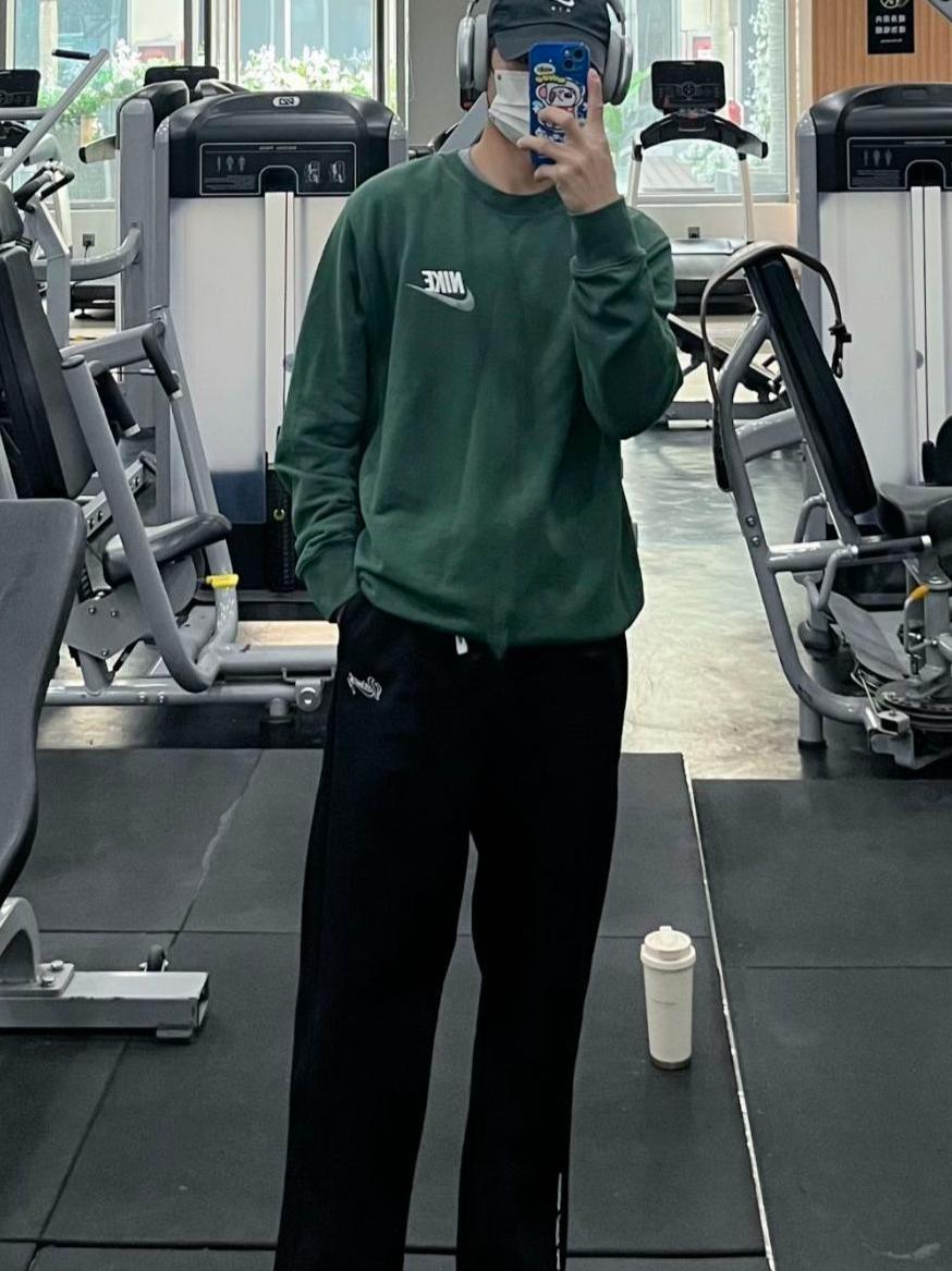 维动 得吃套装加厚两件套美式遮肉直筒刺绣针织运动长裤 V7348 黑