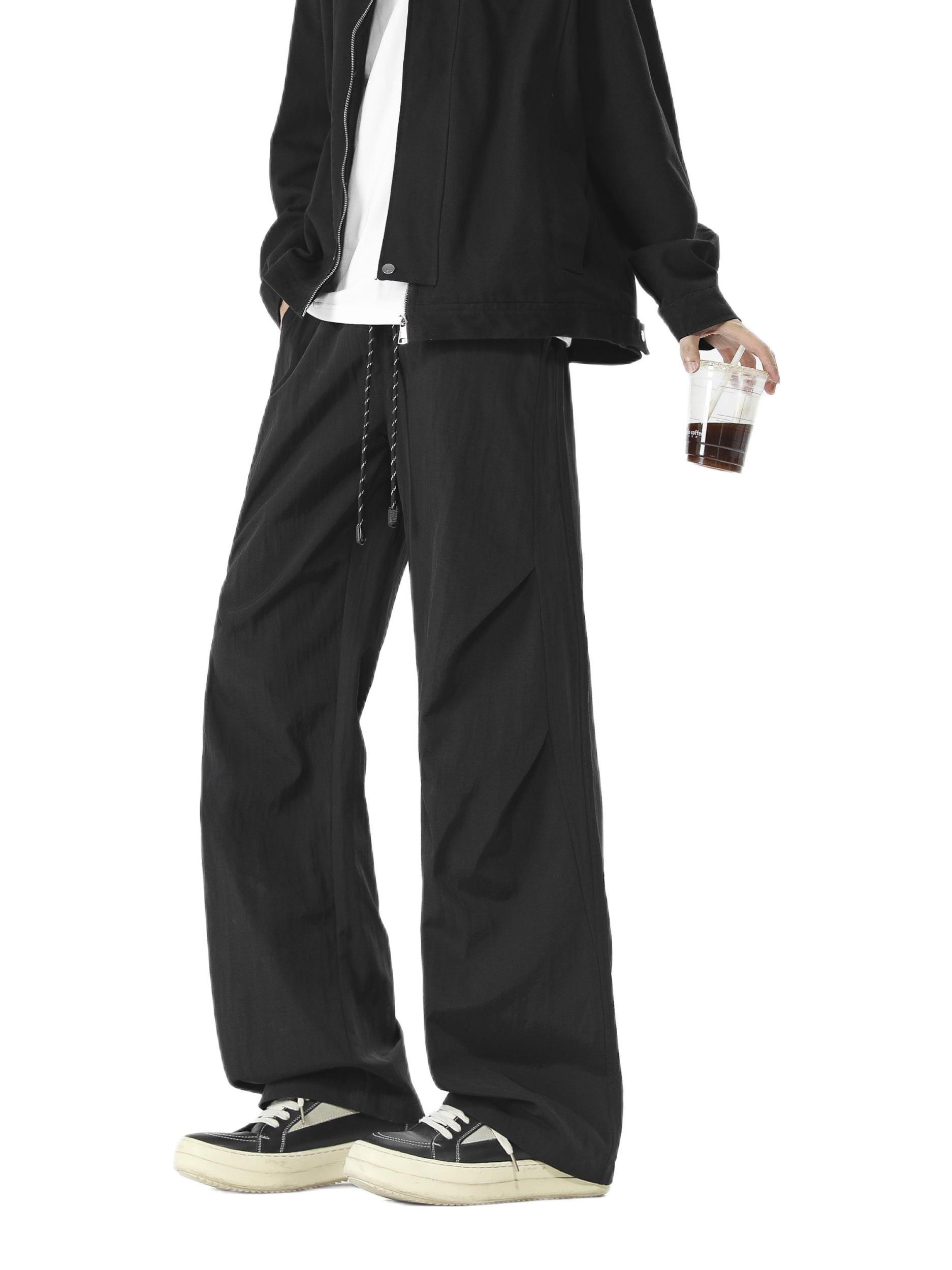 推荐商品：OCW 美式户外防泼水褶皱拼接设计直筒阔腿垂感速干薄款冰丝工装裤 2309OCWSS2808 黑