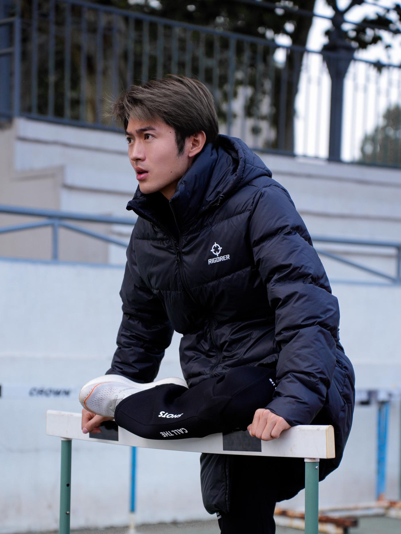 RIGORER 长款防风抗寒防泼水加厚冬训保暖聚热加绒连帽款过膝白鸭绒羽绒服 Z123411308 纯正黑