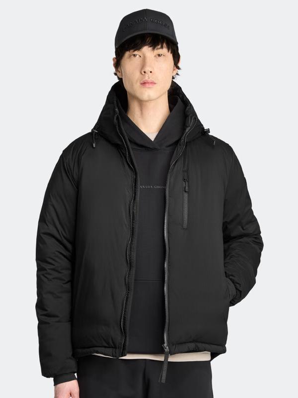 推荐商品：Canada Goose/加拿大鹅 Lodge系列黑标哑光轻量连帽防风防水羽绒服 5078MB 黑