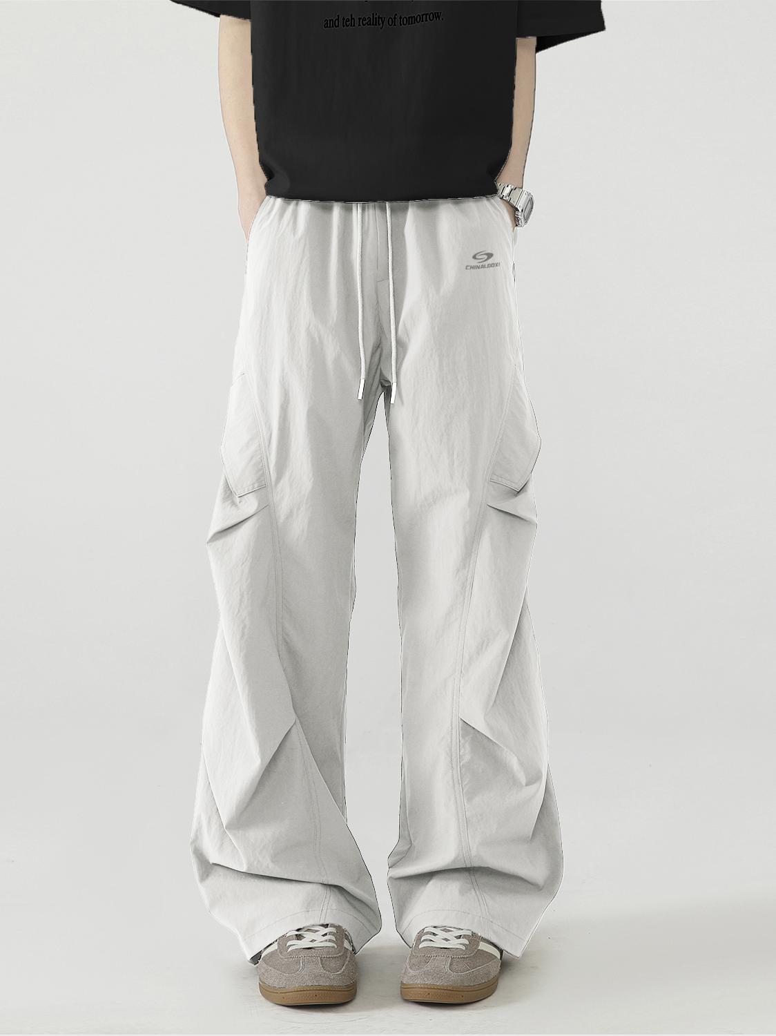 推荐商品：LOOX! 直筒阔腿字母刺绣针织垂感工装裤 灰