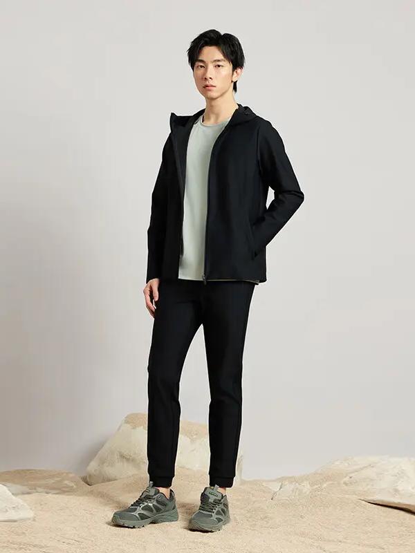 推荐商品：RAPIDO/雳霹道 PEWMIUM系列拉链连帽长袖夹克 CN5Z76G02 黑