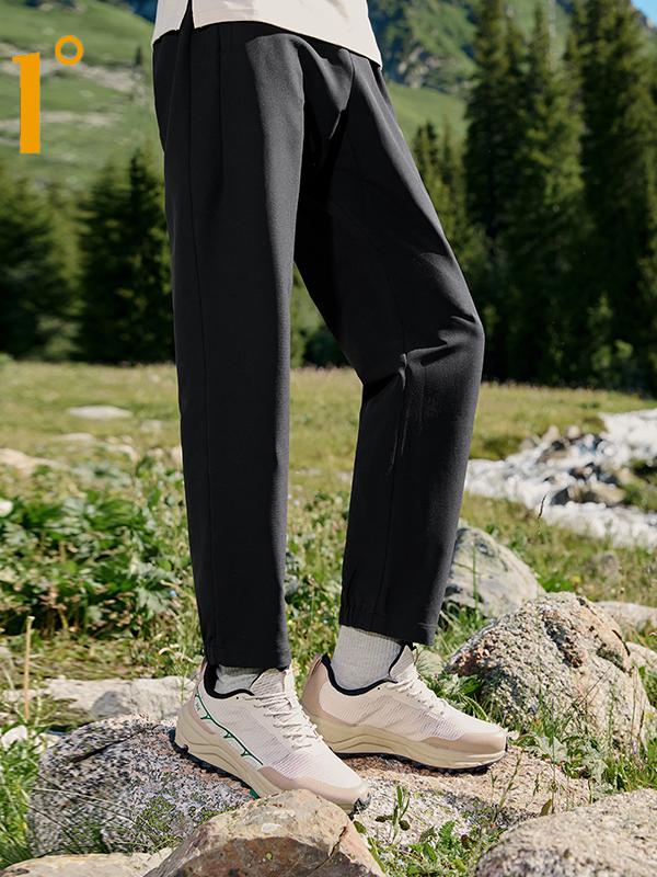 361° 雨屏科技防泼水防风透气直筒梭织微加绒加厚绒里运动敞口长裤 652444705 超级黑