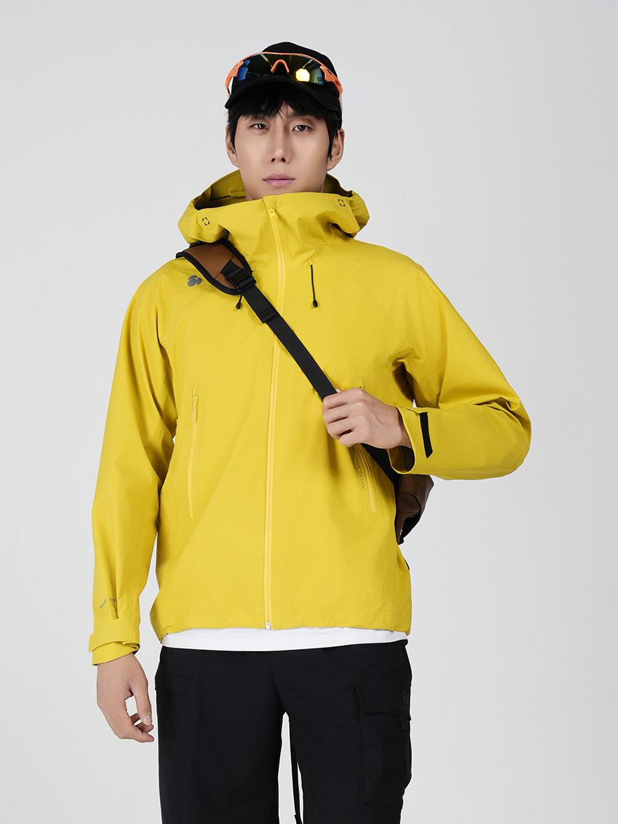 推荐商品：SCALER/思凯乐 黄金甲PRO防水硬壳耐磨冲锋衣 F2826D09 黄