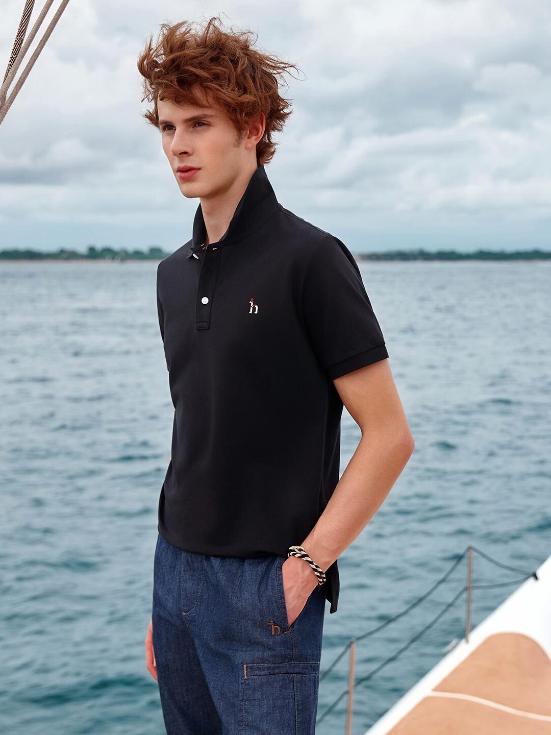 推荐商品：hazzys/哈吉斯 2026SS 翻领透气短袖Polo衫 ASTZE0DBX18 黑