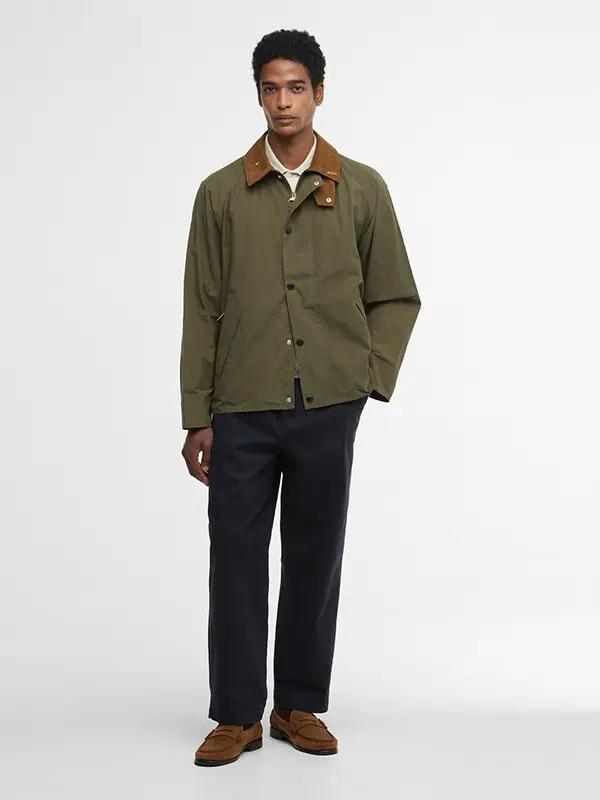 推荐商品：Barbour/巴伯尔 2026SS Icons Transport系列无蜡长袖翻领夹克 MCA1098 常春绿