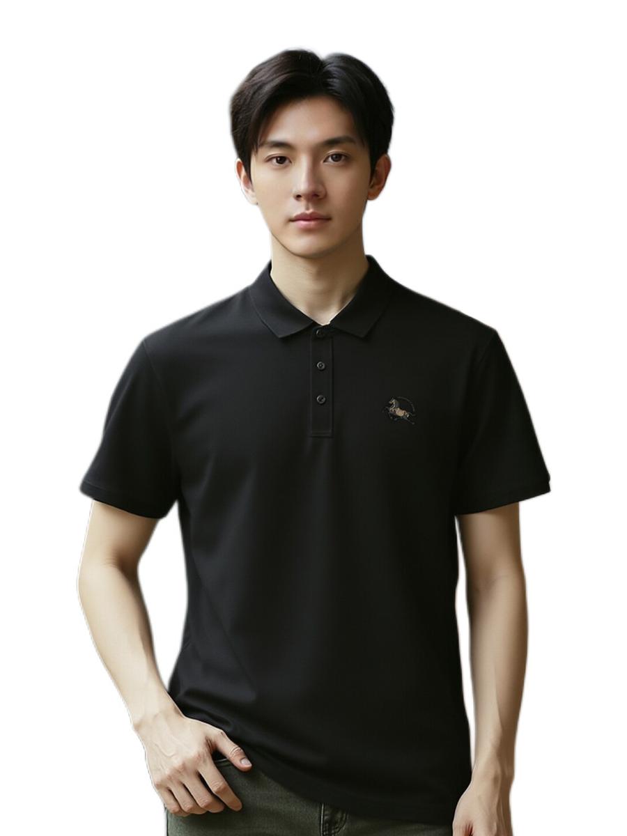 推荐商品：HLA/海澜之家 马年贺岁系列微弹小标刺绣透气翻领短袖Polo衫 HNTPW2F057A 黑