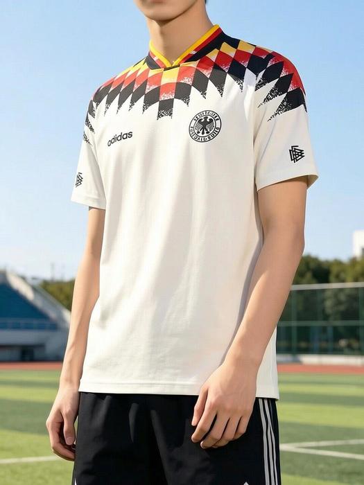 推荐商品:adidas Originals/三叶草 2026SS 透气短袖LOGO足球服 白