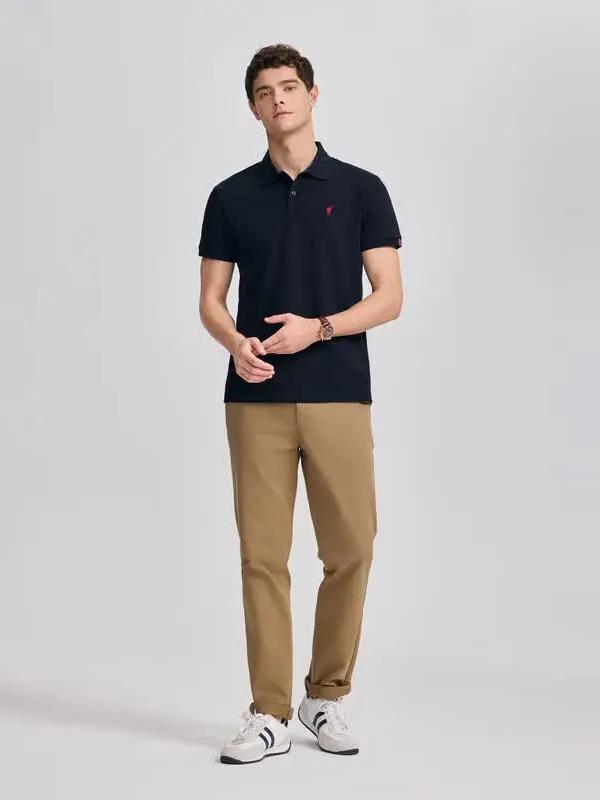 推荐商品：POLOWALK 纯色logo刺绣商务翻领短袖Polo衫 藏青