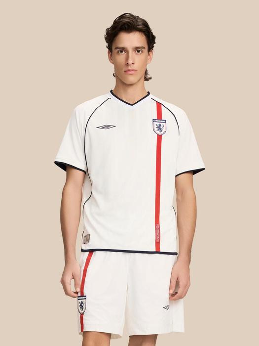 推荐商品:【鹿晗同款】 Umbro/茵宝 2026SS 透气亲肤V领短袖足球服 雪花白/男