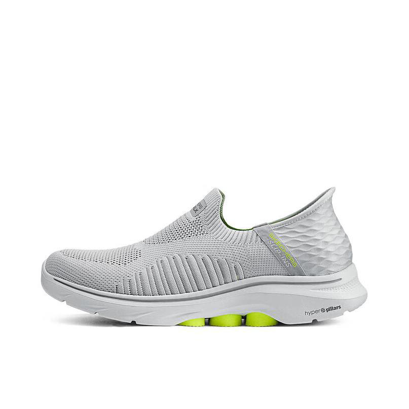 推荐商品：Skechers/斯凯奇 Go Walk 7 闪穿科技 缓震耐磨 舒适软底 网面透气 运动休闲鞋 240302 灰色