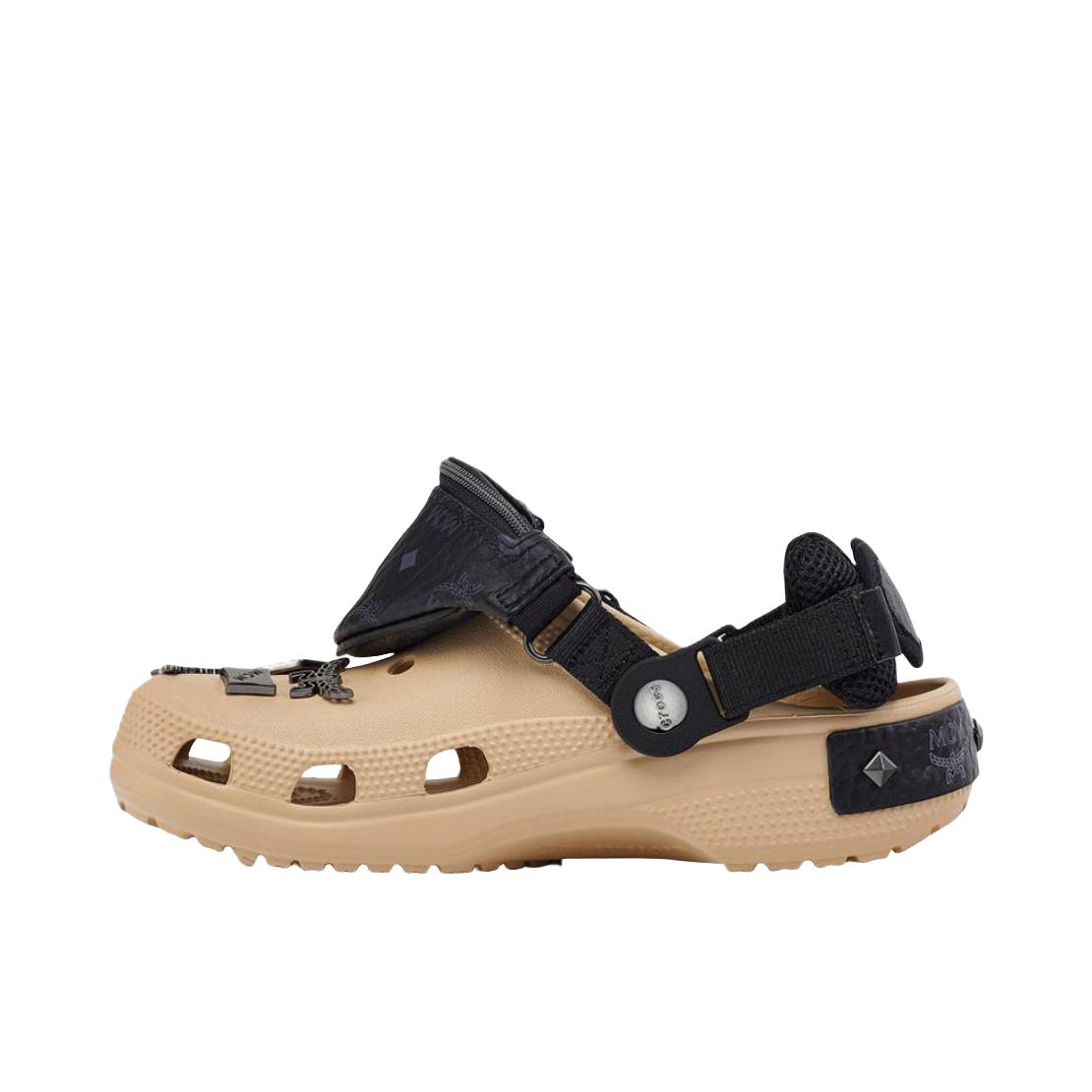 推荐商品：Crocs/卡骆驰 Classic Clog 经典克骆格 防滑耐磨 包头百搭 休闲舒适 外穿圆头 运动沙滩 户外 洞洞鞋 凉鞋 MCM联名/棕色/黑色
