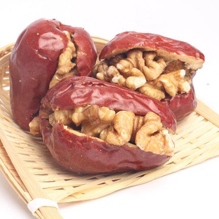 营养丰富！正宗山西大红枣夹核桃