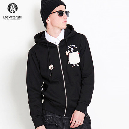 简约潮流！Life After Life 骷髅印花外套