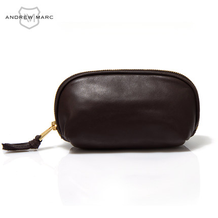 一包多用！ANDREW MARC真皮休闲手拿包THCB4003