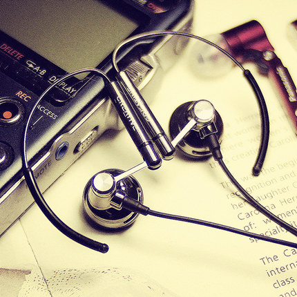 全网好价！Creative创新Aurvana Air耳塞