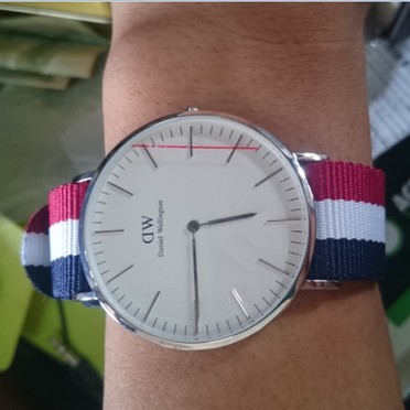 网友晒单！海淘DW 丹尼尔惠灵顿手表到货了！！！