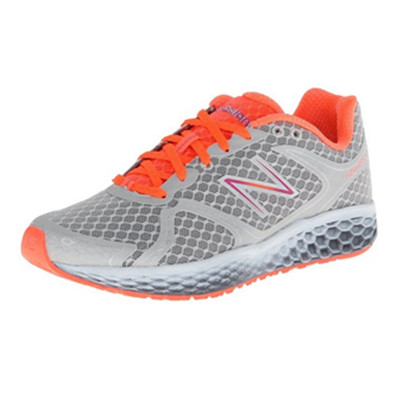 8.5码暴跌！新百伦New Balance W980V1女款跑鞋