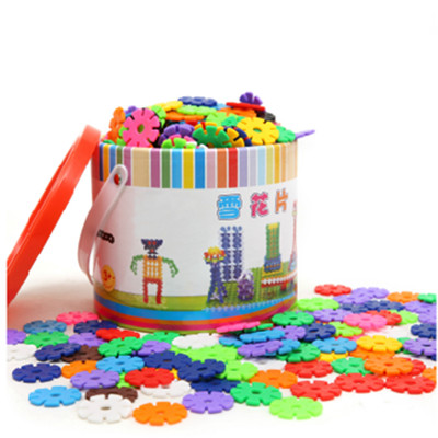 人气爆棚！萌宝宝中号加厚桶装300片塑料雪花片拼插积木