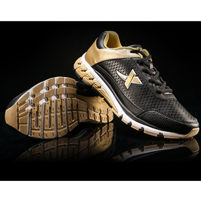 防滑减震！XTEP特步男子跑步鞋