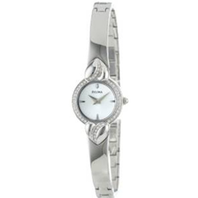 尊贵典雅！Bulova 96X111 宝路华女士施华洛世奇水晶手表+项链