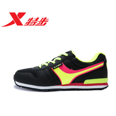 简约鞋面！XTEP 特步 女款休闲运动跑步鞋