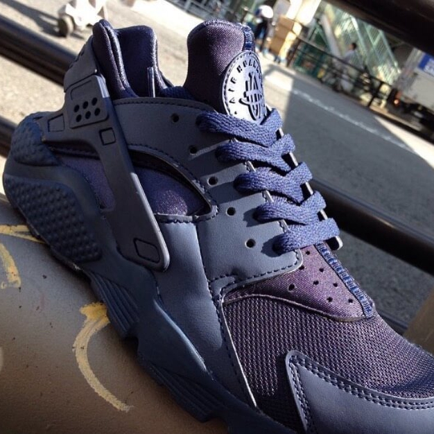 经典回归！NIKE AIR HUARACHE