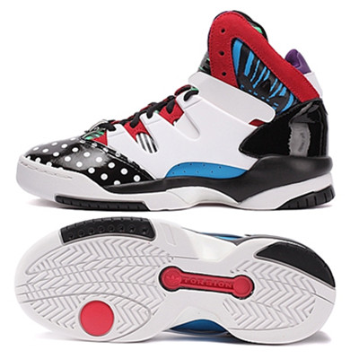 年货节预售！阿迪女子三叶草系列休闲鞋AF6454