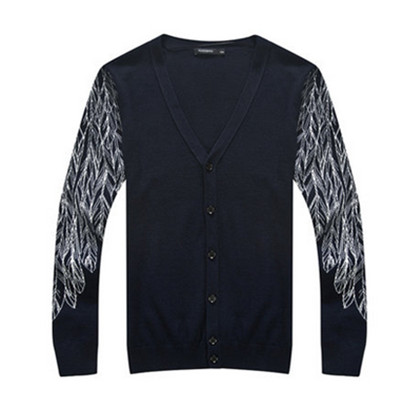 年货节好价！太平鸟 拼接翅膀毛衫 开衫 B1EA44207