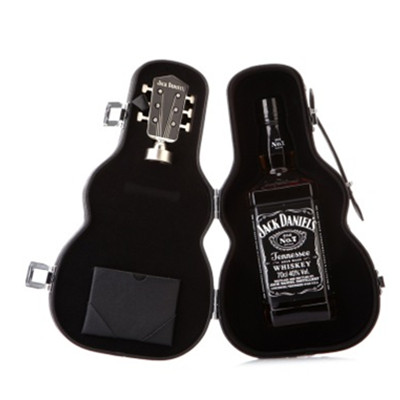 新低！杰克丹尼限量版吉他礼盒 700ml