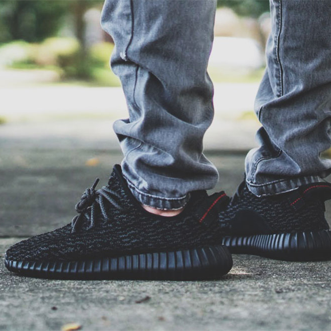 【一日一双】yeezy boost 350「Pirate Black」